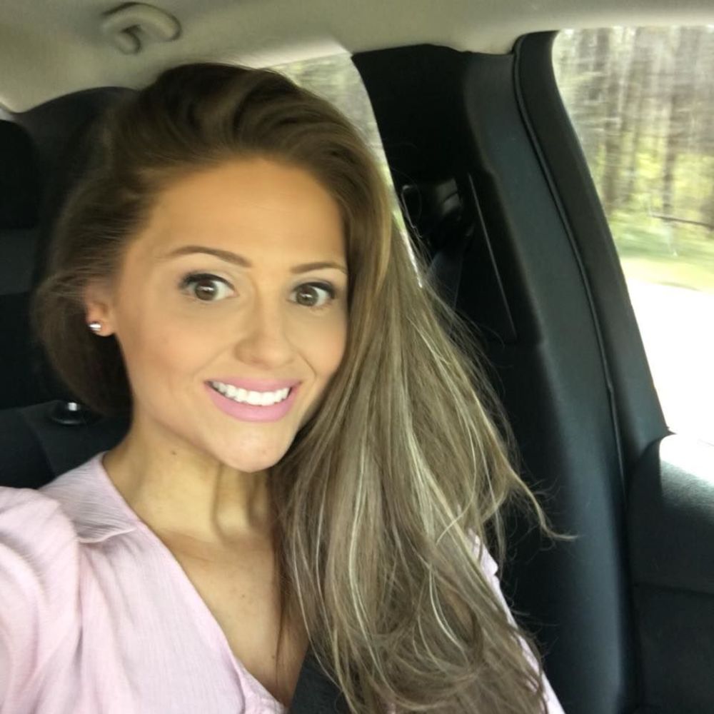 Meet your Posher, Cara